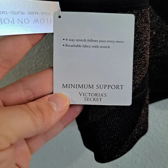 NWT VICTORIA SECRET SPORTS BRA - Picture 3 of 6